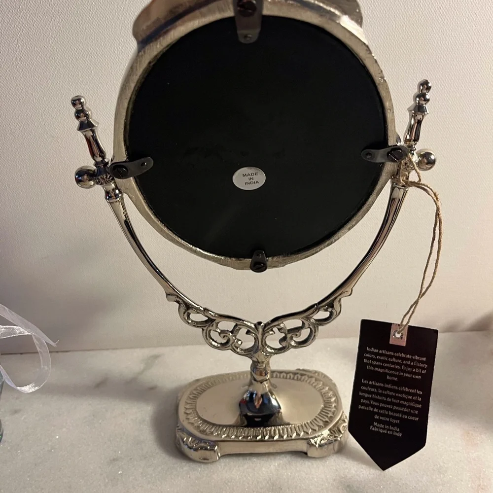 Antique style Cast metal silver Vanity adjustable 10” India